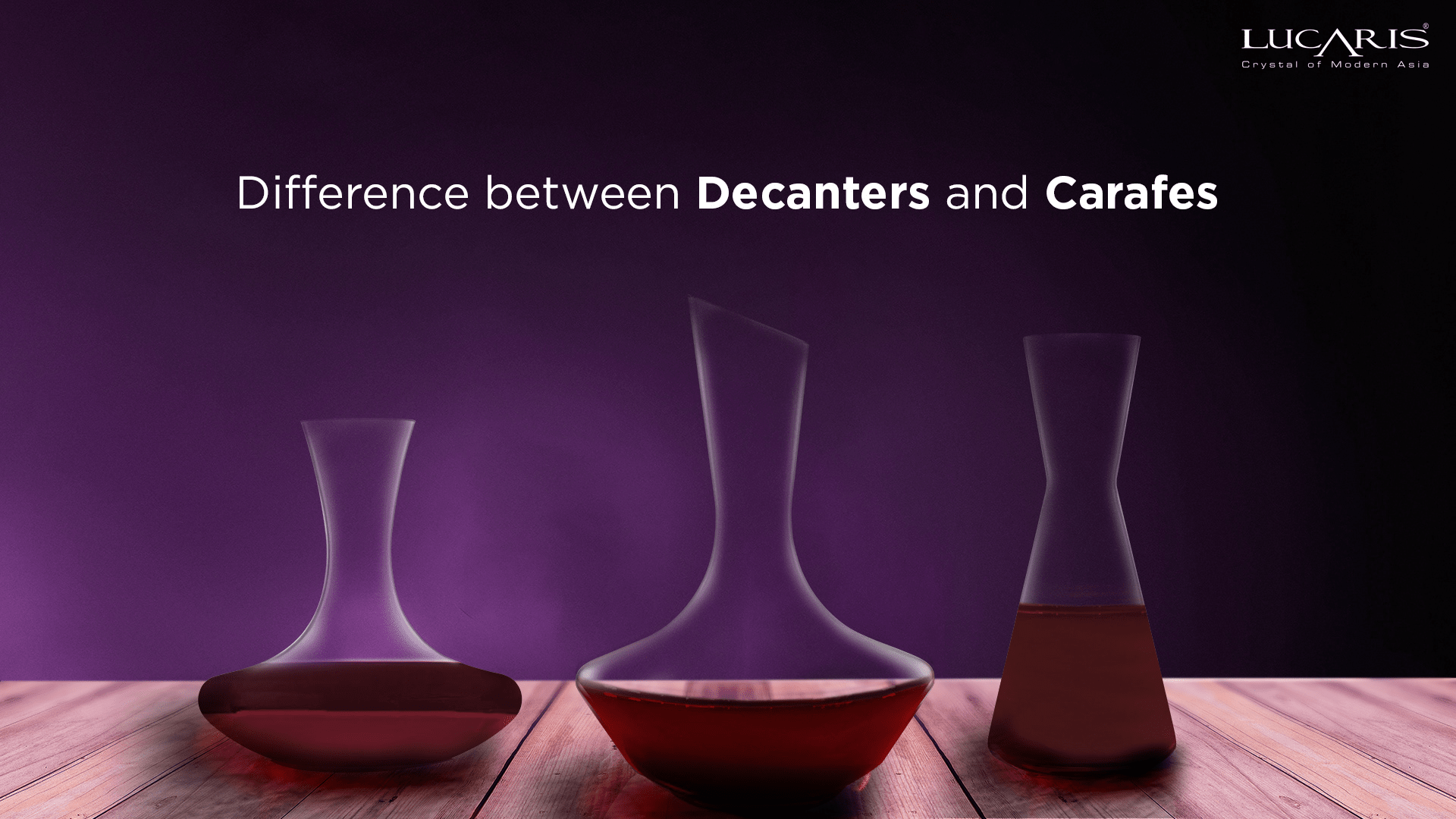 What is the difference between a wine decanter and a carafe?